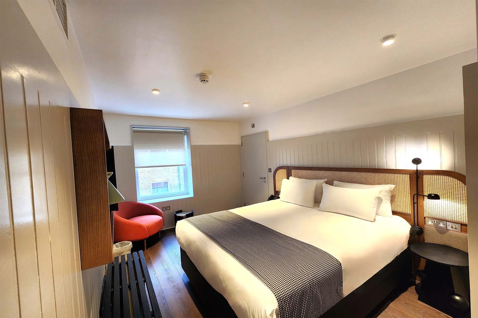 Double Room With Shower Cabin 